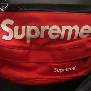 Brand new supreme Fanny pack